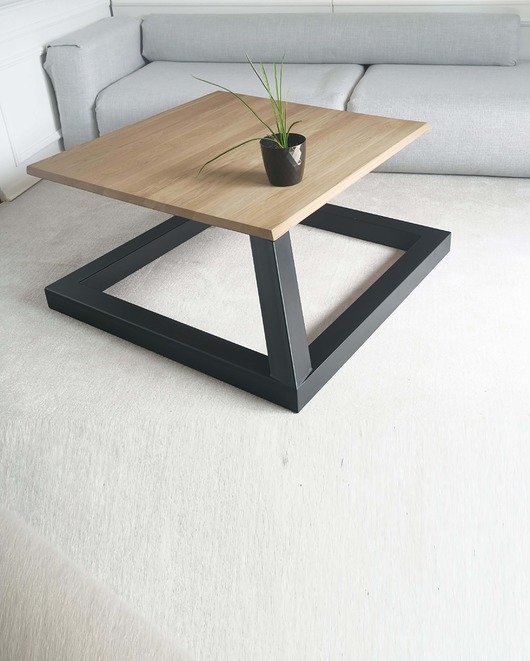 Stolik kawowy lity dębowy Design Dąb Slant ving