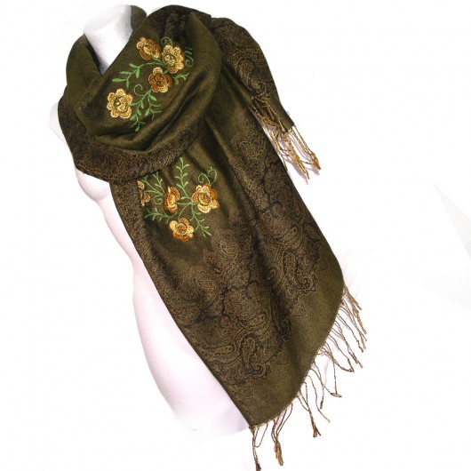 Tabaczkowy szal-zawijka (Art Embroidery) na ludowo