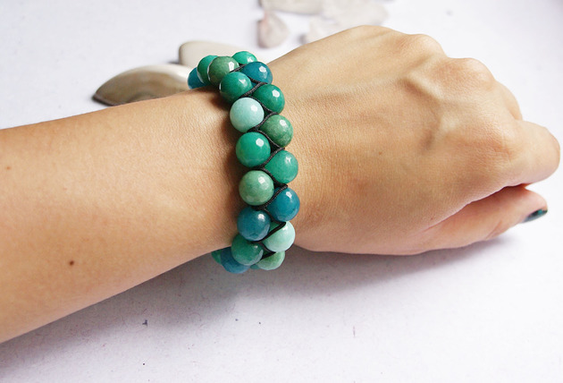 bransoletki z kamieni naturalnych Jadeit - masywna pleciona bransoleta