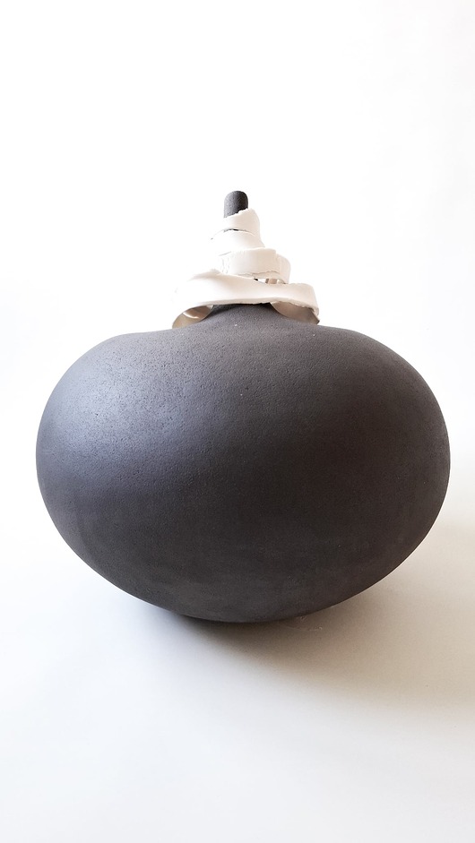 dodatki - różne Lady BEELY rzeźba obiekt III