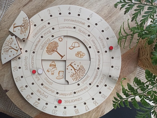 gry edukacyjne dla dzieci Drewniany kalendarz okrągły , Montessori