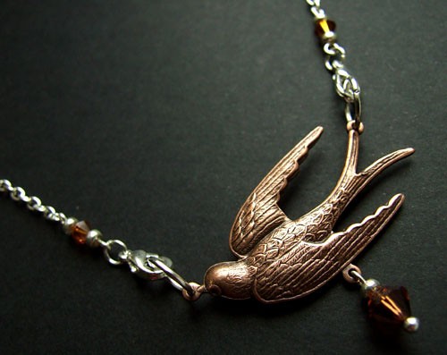 Swallow - naszyjnik Buy or Die