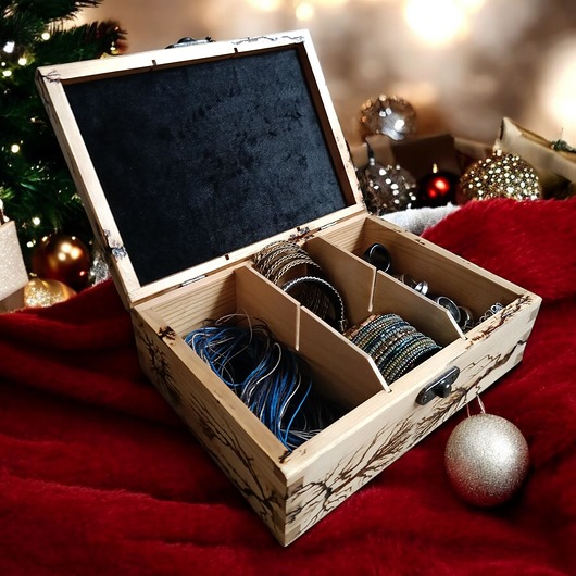 biżuteria różna Drewniane pudełko na zegarki