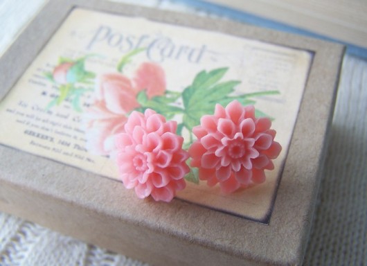 Sweet Peach Dahlia - kolczyki sztyfty w pudełku Not Only Paper