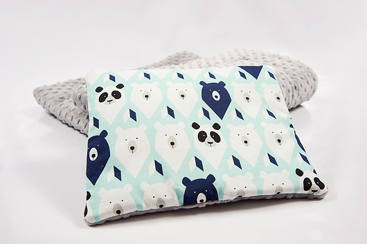 Podusia do wózka - miętowe misie - 23x30 cm Minky and Cotton