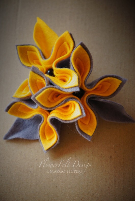 szarości z żółtym  FlowerFelt Design