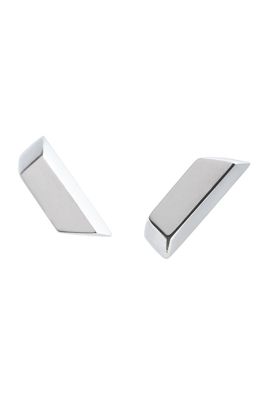 kolczyki z kolekcji EDGY/ SILVER/mikron Daria Siwiak Jewellery