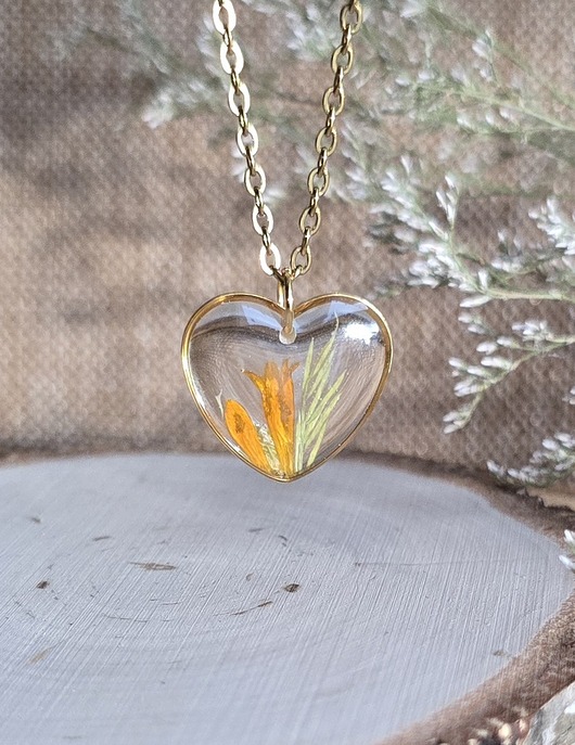 wisiory Złota zawieszka wisiorek kwiaty serce serduszko pomarańczowe