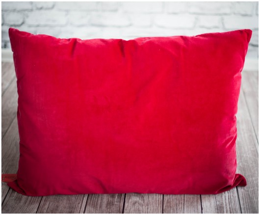 Poduszka Big Red Color For Home