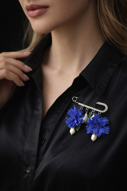 broszki Broszka z chabrami 