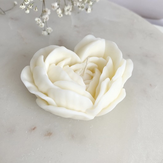 świeczniki i świece Świeca sojowa dekoracyjna "Rose Heart" 75x38mm