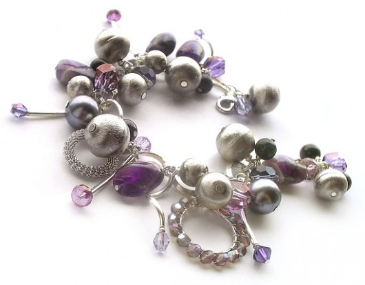 metallicviolett maghia
