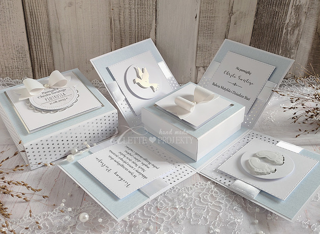 kartki, zaproszenia na chrzest Exploding box pamiątka chrztu srebrno błękitny