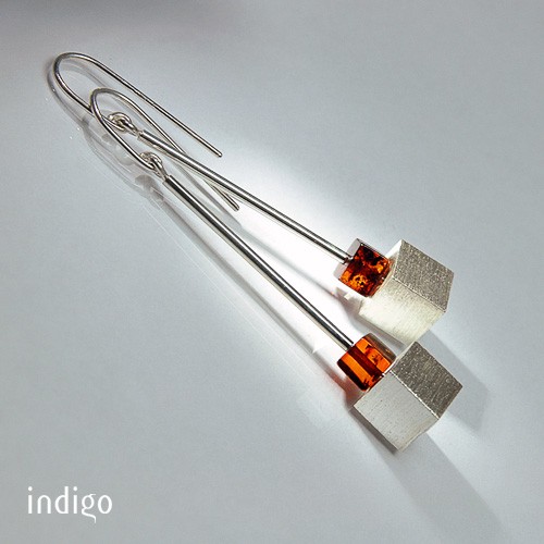 QUBrik studio INDIGO