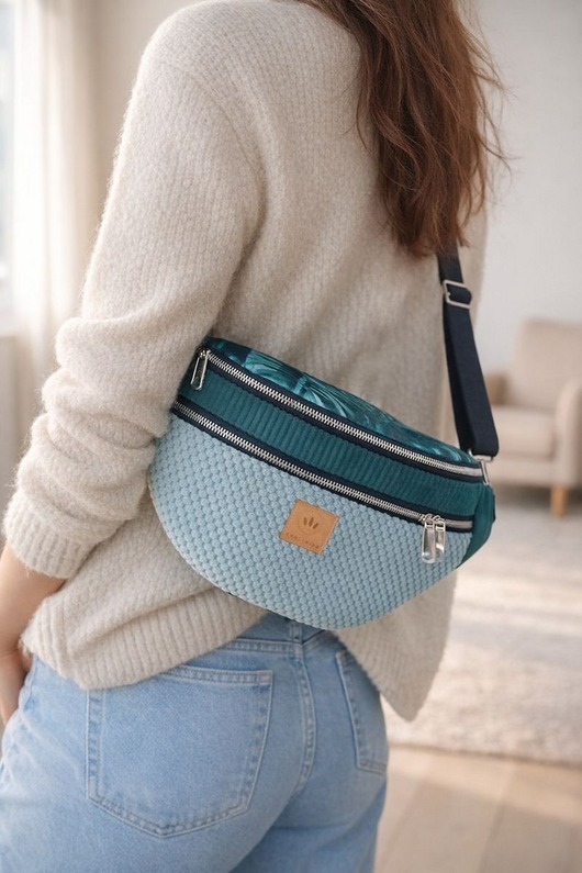 saszetka nerka Nerka XL z w odcieniach zieleni Bali