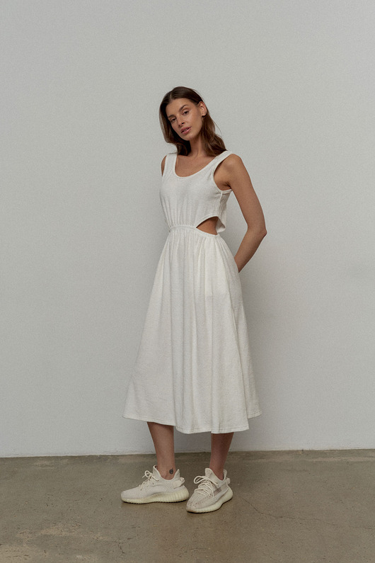 sukienki maxi damskie Sukienka  ECRU z wycięciami