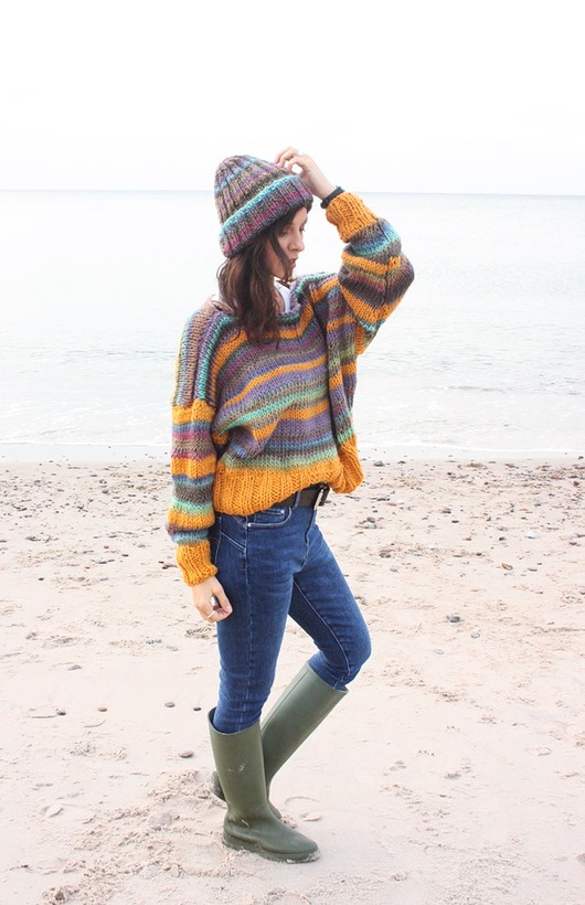 swetry damskie  Sweter handmade   z wełną moher
