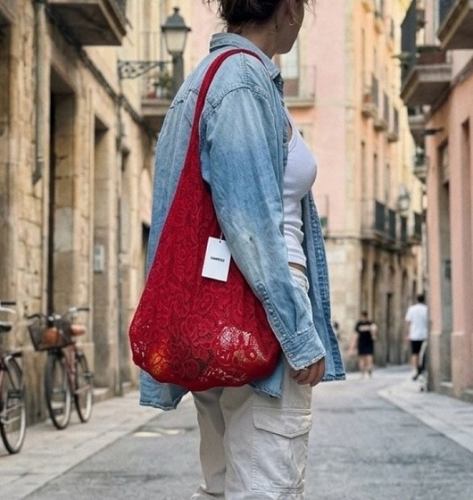 torby na ramię Koronkowa torba shopper NAMINESO SCOOP czerwona