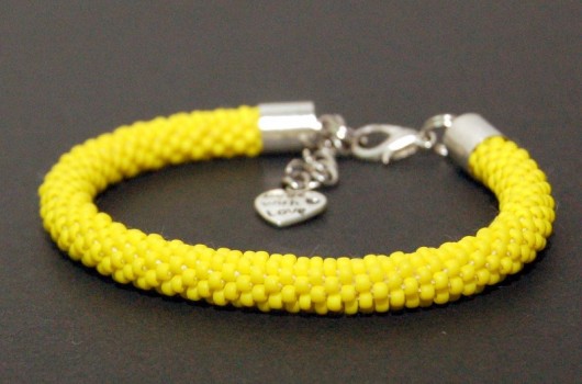 195.Bransoletka koralikowa frozen yellow MadeByInati