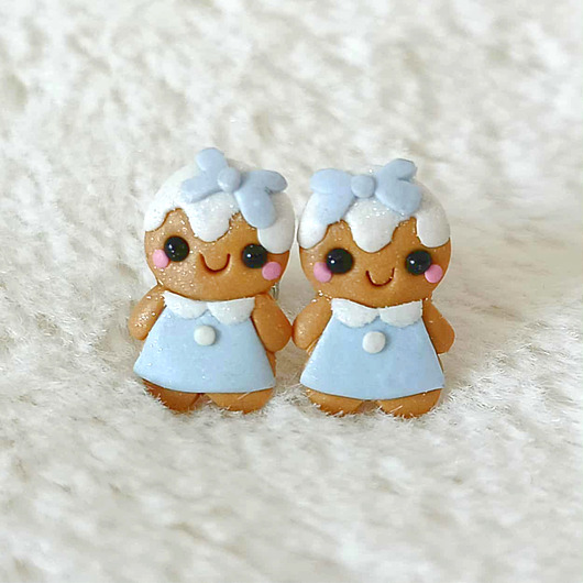 kolczyki z masy plastycznej Niebieskie świąteczne kolczyki pierniczki
