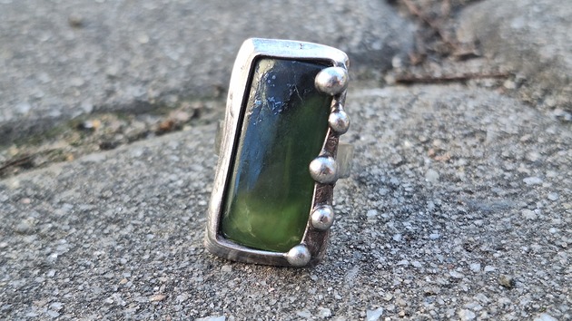 pierścionki - różne Nefryt - pierścionek regulowany