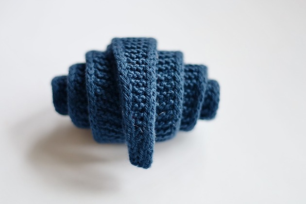 szale damskie Mini szalik z merynosa granatowy