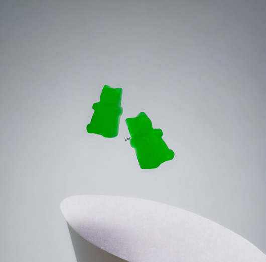 kolczyki z żywicy Misie z żywicy - kolczyki - wkrętki - sztyfty - SOCZYSTA ZIELEŃ