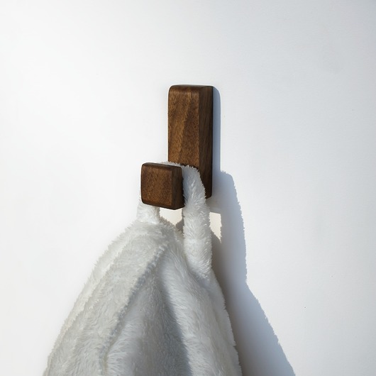 wieszaki Drewniany minimalistyczny wieszak haczyk na ręczniki  (1 szt)
