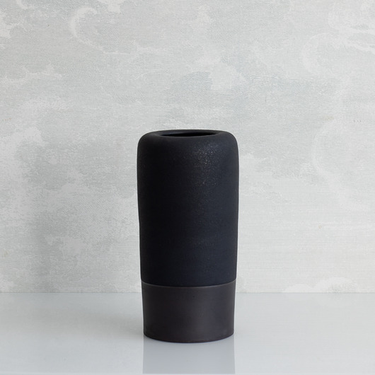 wazony THE EARTH VALLDAL '24 wazon ceramiczny