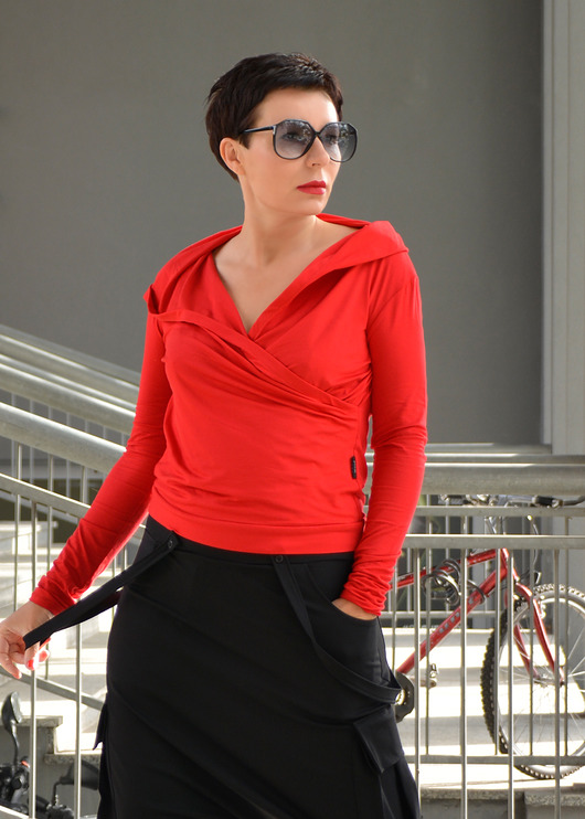 BLUZA z Kapturem  W O D A momo fashion