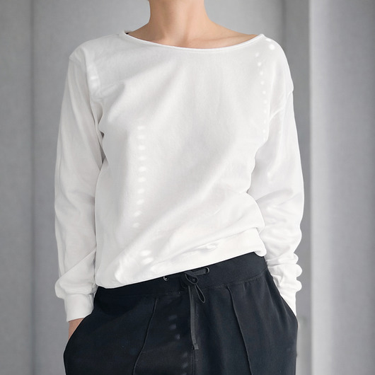 bluza bez kaptura damska Biała bluza cięta ze ściągaczami