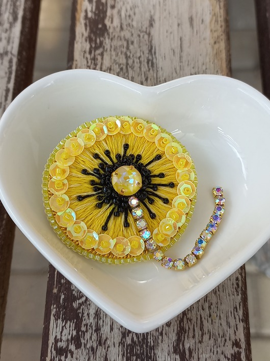 broszki Broszka dmuchawiec żółty