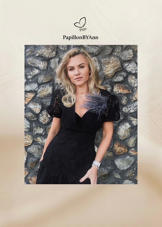 spinki i klamry do włosów Broszka ze strusich piór ciemny szary   Medium