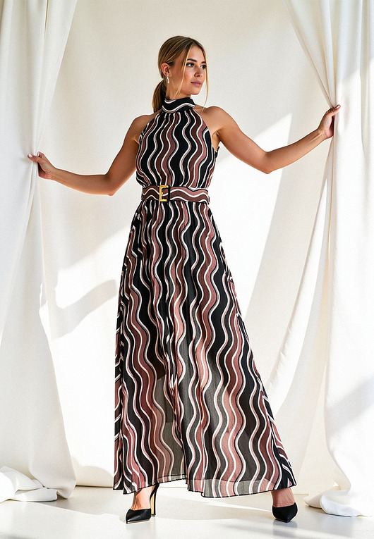 sukienki maxi damskie Elegancka sukienka wieczorowa maxi na halter rozkloszowana - M1091