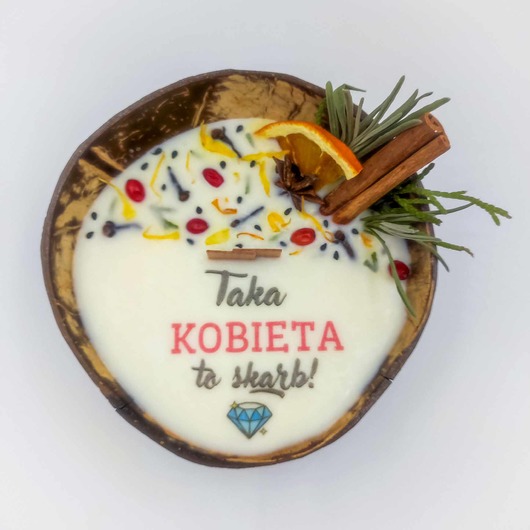 świeczniki i świece Taka Kobieta to Skarb / świeca w kokosie