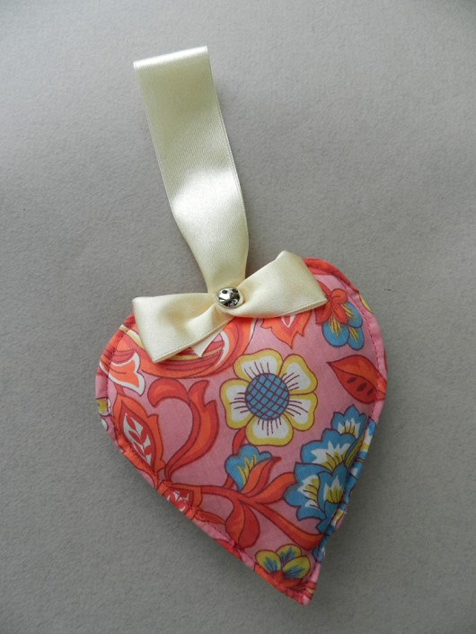 Borba - Serce z ornamentem borba design