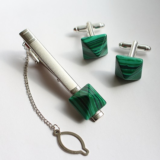 spinki do mankietów Komplet spinek z malachitem