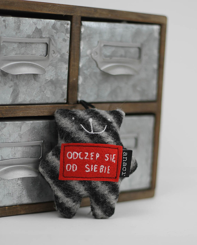 breloki Wiktor dobrze mówi