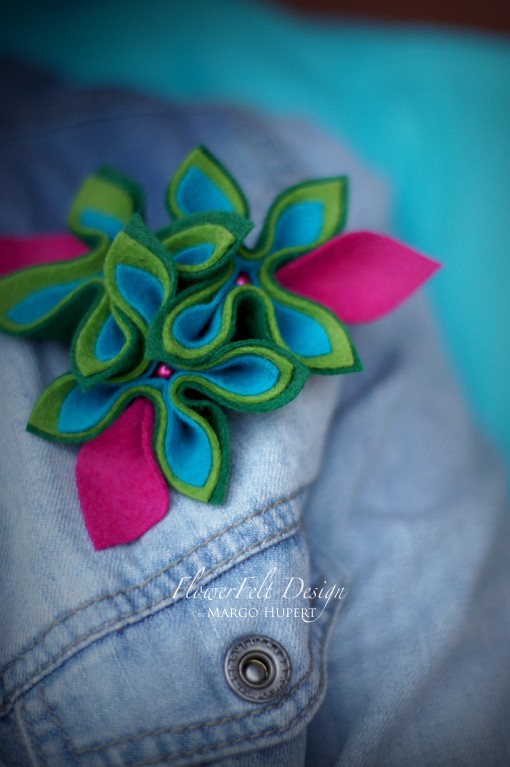 fuksja z zielonym FlowerFelt Design