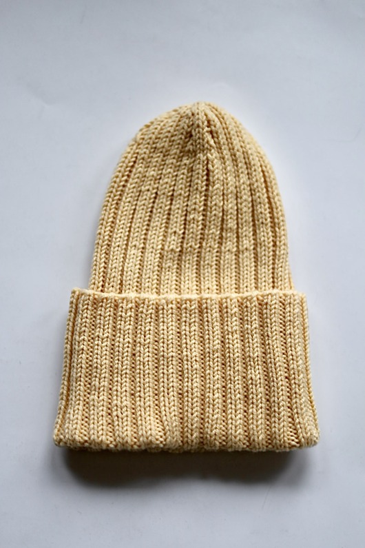 czapki damskie Czapka z merynosa żółta masełkowa