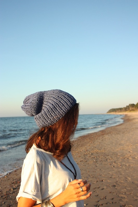 czapki damskie Niebieska czapka beanie handmade z wełną