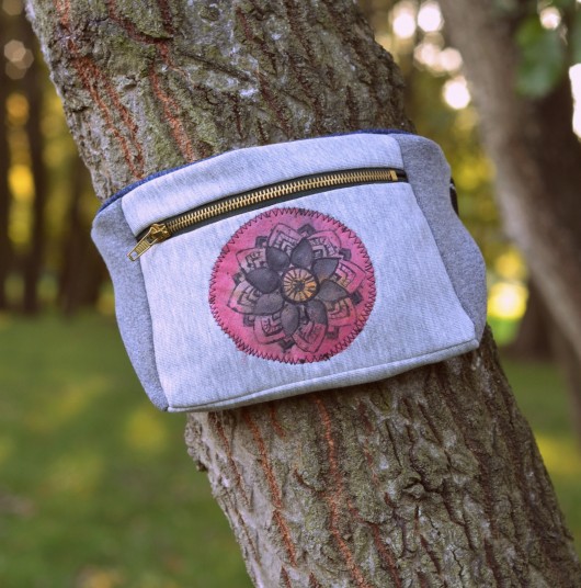 Nerka malowana ręcznie kwiat lotosu ivy style