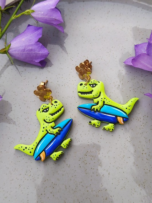 kolczyki z masy plastycznej Kolczyki z dinozaurem na lato kolorowa biżuteria dla podróżników, boho