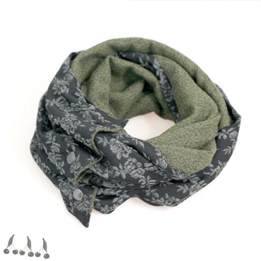 ::: BLACK FLoWERS ::: uniqo
