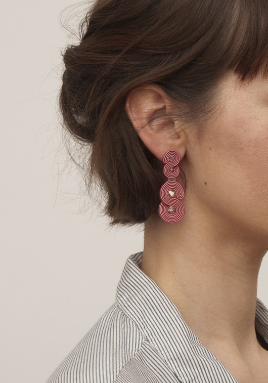 kolczyki soutache Minimalistyczne kolczyki brudny róż - sutasz