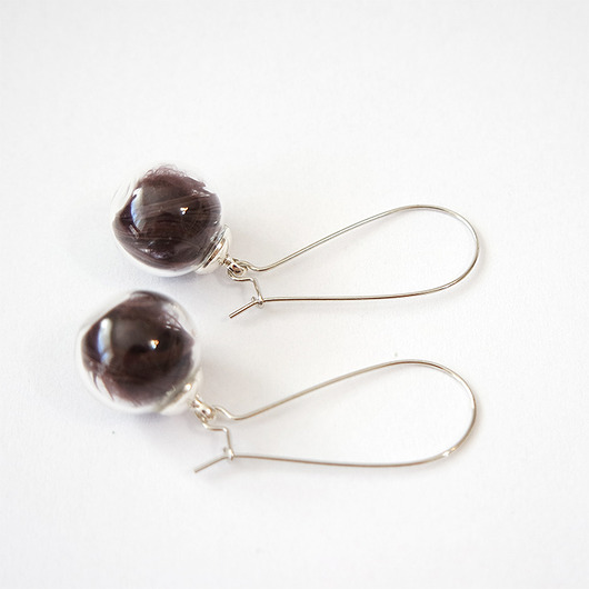 kolczyki szklane Brązowe piórka - kolczyki wiszące