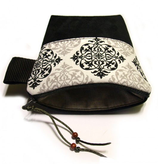 kosmetyczka - black & white - ornamenty II MOONAXA