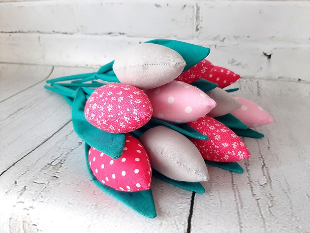 TULIPANY - 10szt - WIOSNA - WIELKANOC MoniDolls