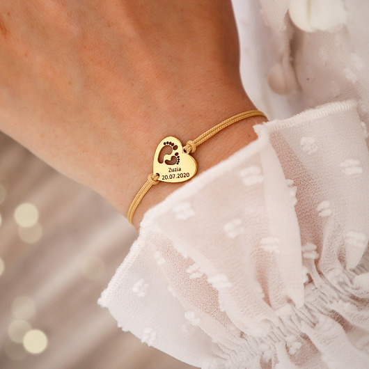 bransoletki na sznurku Personalizowana bransoletka SERCE ZE STÓPKAMI + GRAWER!