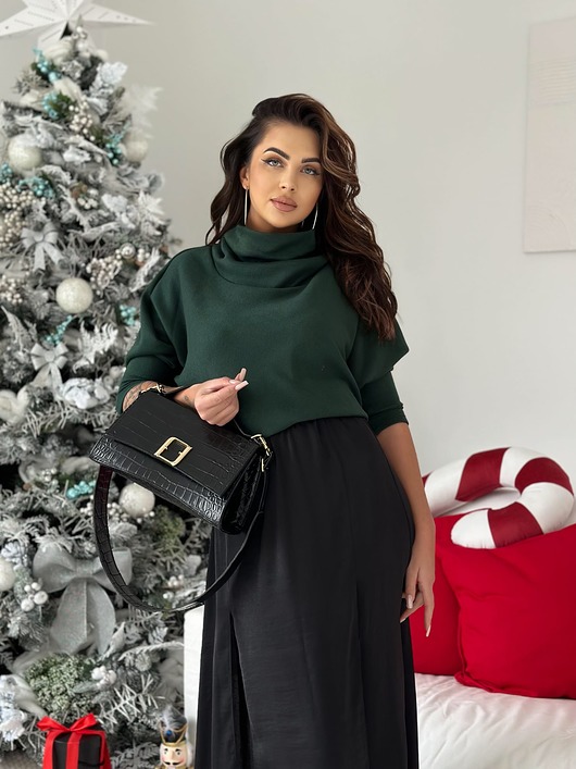 swetry damskie  Zielony sweter z golfem GREEN XMAS